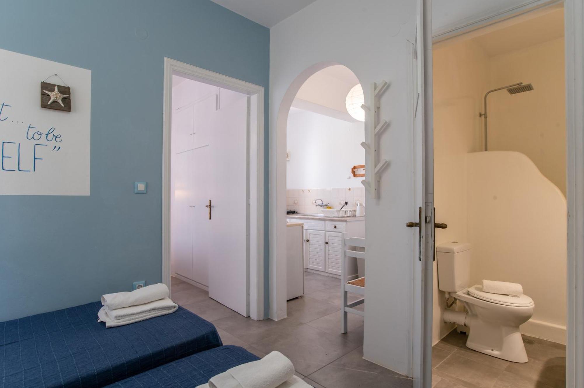 Livadia Seaside Studios 7 Парікія Екстер'єр фото